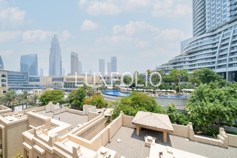 Apartment in Downtown Dubai (Downtown Burj Dubai), Dubai 2 bedrooms, 145 sq.m. № 45736 - photo 23