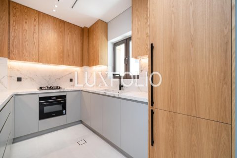 Apartment in Downtown Dubai (Downtown Burj Dubai), Dubai 2 bedrooms, 145 sq.m. № 45736 - photo 9