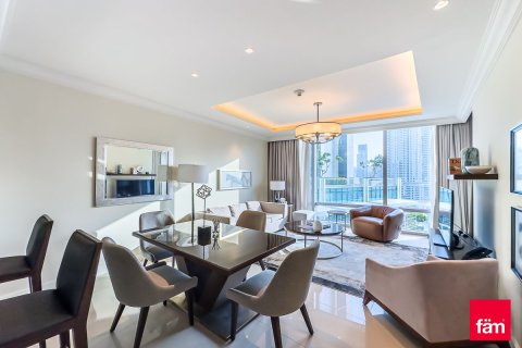 Купить квартиру в Даунтаун Дубай (Даунтаун Бурдж Дубай), Дубай: 1 спальня, 78м², № 67613 - фото 2