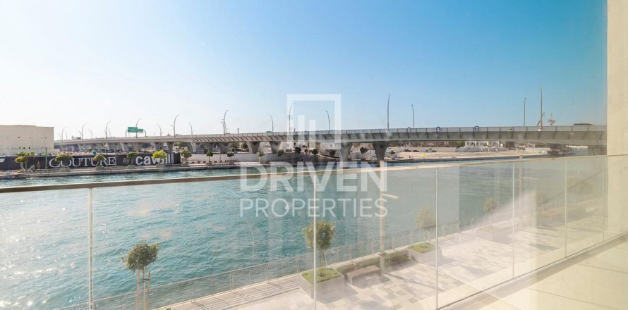 Apartment in Al Wasl, Dubai 2 bedrooms, 124 sq.m. № 64670