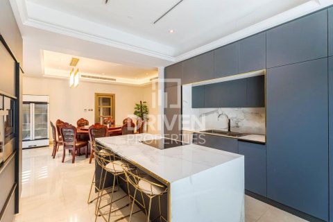 Купить виллу в Jumeirah Village Triangle, Дубай: 5 спален, 529м², № 64671 - фото 5