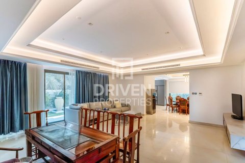 Купить виллу в Jumeirah Village Triangle, Дубай: 5 спален, 529м², № 64671 - фото 25