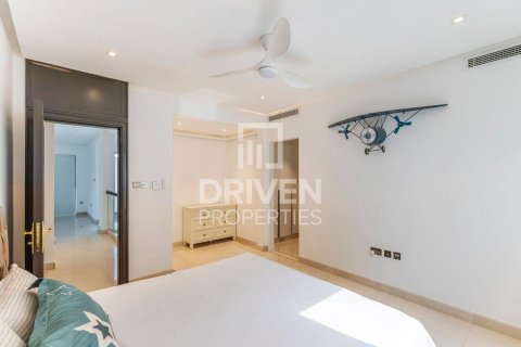 Купить виллу в Jumeirah Village Triangle, Дубай: 5 спален, 529м², № 64671 - фото 8