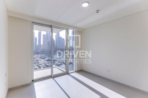 Apartment in EMAAR Beachfront, Dubai Harbour, Dubai 2 bedrooms, 115.66 sq.m. № 128597 - photo 5