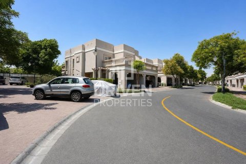 Villa in Dubai Silicon Oasis, Dubai 3 bedrooms, 311.97 sq.m. № 128594 - photo 30