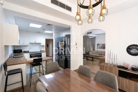 Villa in Dubai Silicon Oasis, Dubai 3 bedrooms, 311.97 sq.m. № 128594 - photo 16