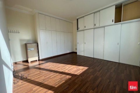 Villa en Mirdif, Dubai, 5 dormitorios, 1393.5 m², № 60404 - foto 6