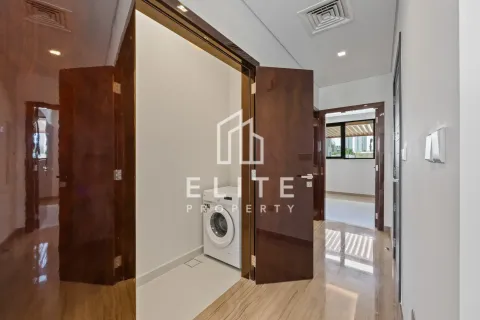 Townhouse in Silver Springs, DAMAC Hills (Akoya by DAMAC), Dubai 4 bedrooms, 316 sq.m. № 60083 - photo 10