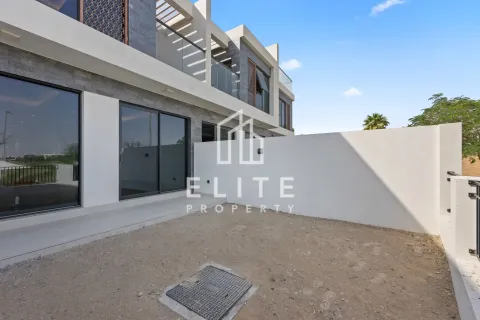 Townhouse in Silver Springs, DAMAC Hills (Akoya by DAMAC), Dubai 4 bedrooms, 316 sq.m. № 60083 - photo 28