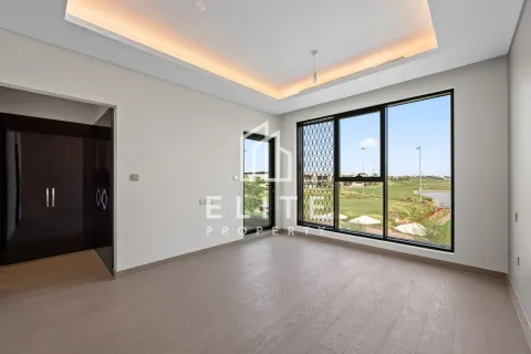 Townhouse in Silver Springs, DAMAC Hills (Akoya by DAMAC), Dubai 4 bedrooms, 316 sq.m. № 60083 - photo 3