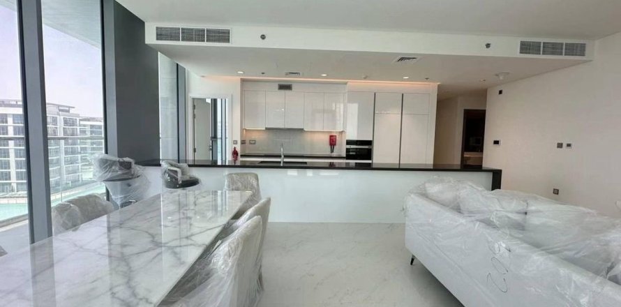 Appartement à Dubai, 3 chambres, 194 m², № 99553