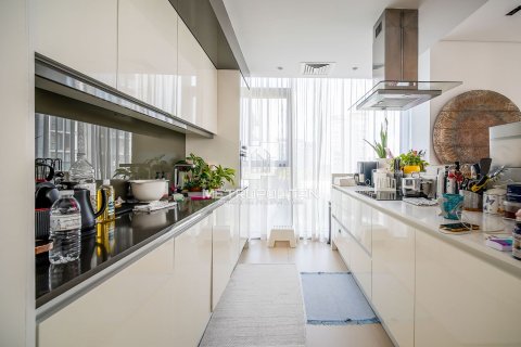 Apartment in Bluewaters Residences, Bluewaters, Dubai 3 bedrooms, 198 sq.m. № 14923 - photo 5