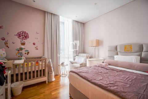 Apartment in Bluewaters Residences, Bluewaters, Dubai 3 bedrooms, 198 sq.m. № 14923 - photo 21