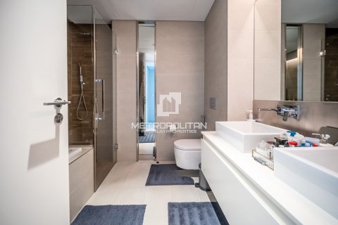 Apartment in Bluewaters Residences, Bluewaters, Dubai 3 bedrooms, 198 sq.m. № 14923 - photo 15