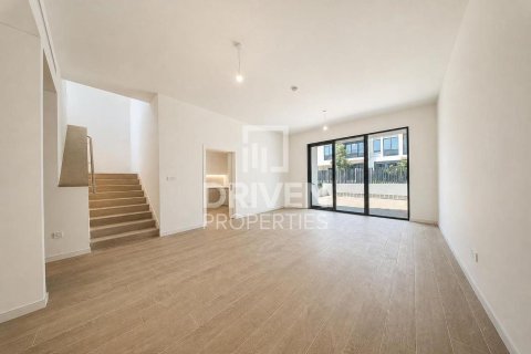 Townhouse in Jebel Ali, Dubai 3 bedrooms, 240.62 sq.m. № 129370