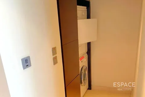 Apartment in Downtown Dubai (Downtown Burj Dubai), Dubai 2 bedrooms, 165 sq.m. № 123050 - photo 8