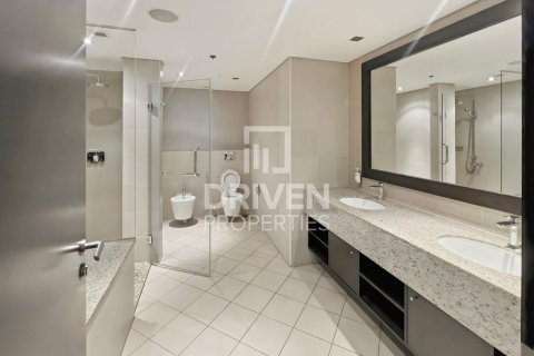 Appartement à The Crescent, Palm Jumeirah, Dubai, 1 chambre, 107.58 m², № 138826 - photo 8