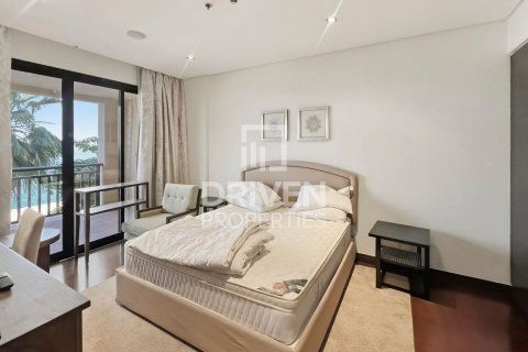 Appartement à The Crescent, Palm Jumeirah, Dubai, 1 chambre, 107.58 m², № 138826 - photo 3