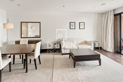 Appartement à The Crescent, Palm Jumeirah, Dubai, 1 chambre, 107.58 m², № 138826
