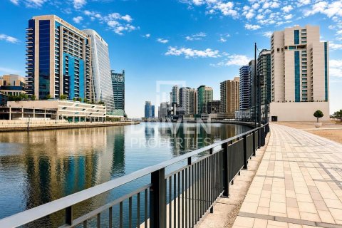 Apartment in Business Bay, Dubai 2 bedrooms, 119.19 sq.m. № 138821 - photo 8