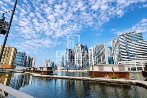 Apartment in Business Bay, Dubai 2 bedrooms, 119.19 sq.m. № 138821 - photo 11