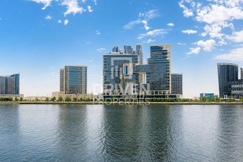 Apartment in Business Bay, Dubai 2 bedrooms, 119.19 sq.m. № 138821 - photo 15