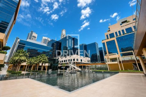 Apartment in Business Bay, Dubai 2 bedrooms, 119.19 sq.m. № 138821 - photo 12