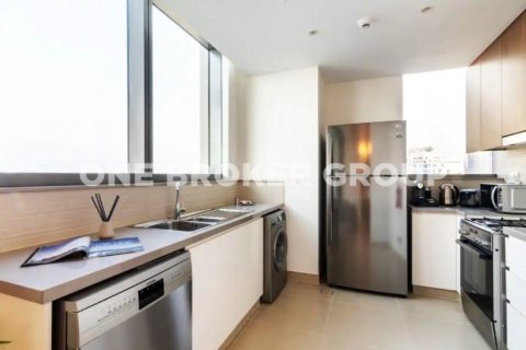 Apartamento en 52-42 (FIFTY TWO FORTY TWO TOWER) en Dubai Marina, Dubai, 2 dormitorios, 103.8 m², № 30465 - foto 6