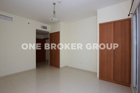 Apartamento en Jumeirah Village Circle, Dubai, 2 dormitorios, 213.3 m², № 30461 - foto 4