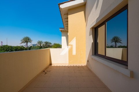 Villa in Mira, Dubai 3 bedrooms, 278.4 sq.m. № 58775 - photo 15