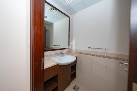 Villa in Mira, Dubai 3 bedrooms, 278.4 sq.m. № 58775 - photo 12