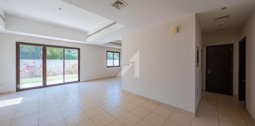 Villa in Mira, Dubai 3 bedrooms, 278.4 sq.m. № 58775