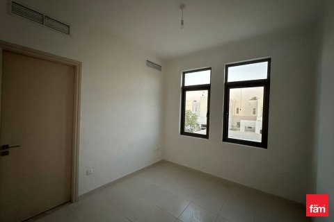 Villa in Reem, Dubai 4 bedrooms, 326.6 sq.m. № 58782 - photo 11