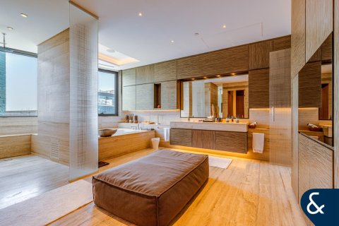 Apartment in Business Bay, Dubai 1 bedroom, 350 sq.m. № 76539 - photo 14