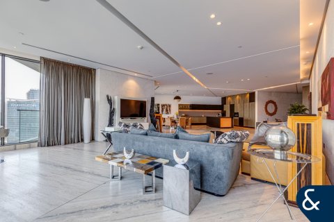 Apartment in Business Bay, Dubai 1 bedroom, 350 sq.m. № 76539 - photo 8