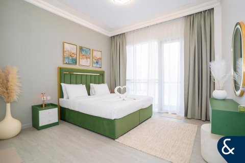 Apartment in Jumeirah Lake Towers, Dubai 1 bedroom, 67 sq.m. № 76541 - photo 2