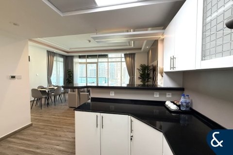 Apartment in Dubai Marina, Dubai 2 bedrooms, 144 sq.m. № 76552 - photo 7