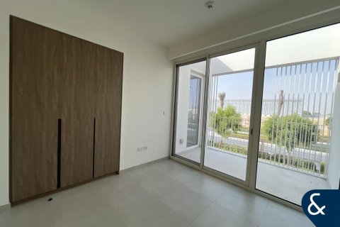 Villa in The Valley, Dubai 3 bedrooms, 177 sq.m. № 76543 - photo 8