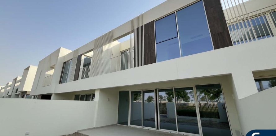 Villa in The Valley, Dubai 3 bedrooms, 177 sq.m. № 76543