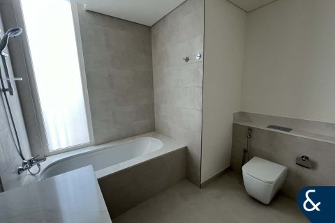 Villa in The Valley, Dubai 3 bedrooms, 177 sq.m. № 76543 - photo 6