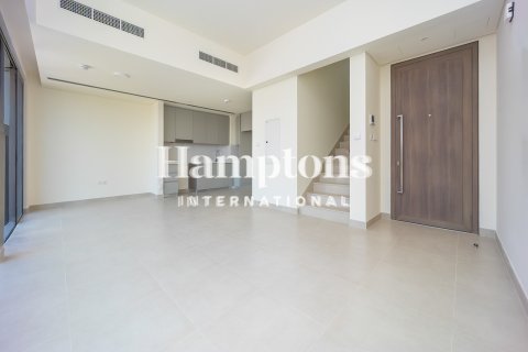 Таунхаус в The Valley, Дубай, 3 спальни, 173.914м², № 102270