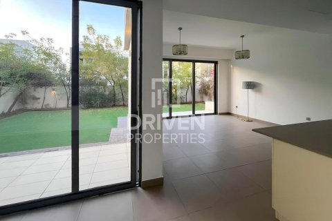 Villa in Sidra Villas, Dubai Hills Estate, Dubai 4 bedrooms, 468.51 sq.m. № 135440 - photo 6