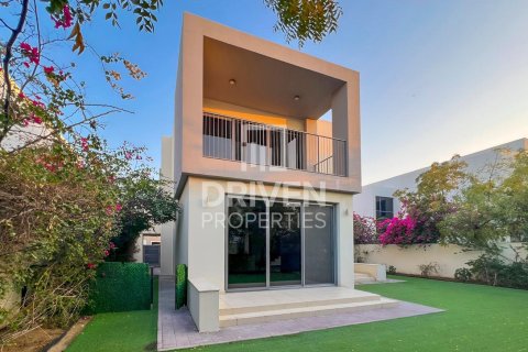 Villa in Sidra Villas, Dubai Hills Estate, Dubai 4 bedrooms, 468.51 sq.m. № 135440 - photo 7