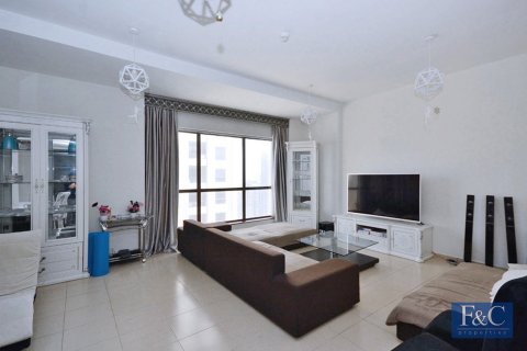 Apartment in Rimal, Jumeirah Beach Residence, Dubai 2 bedrooms, 120 sq.m. № 103854 - photo 9