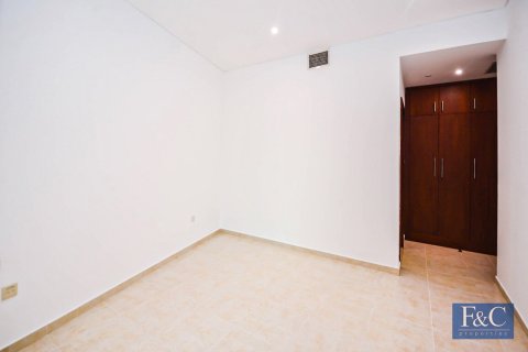 Apartment in Dubai Marina, Dubai 2 bedrooms, 111 sq.m. № 103856 - photo 12
