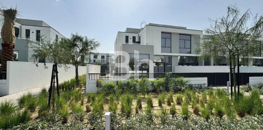 Таунхаус в Al Furjan, Дубай, 4 спальни, 336м², № 22180