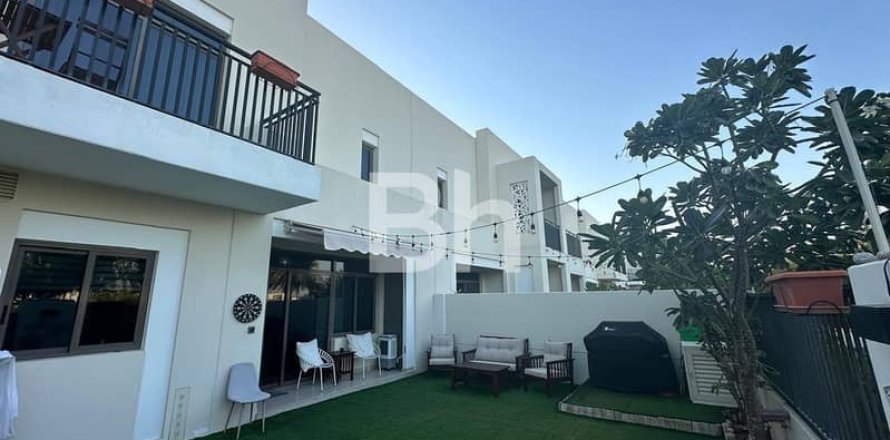 Maison de ville à Town Square, Dubai, 3 chambres, 204 m², № 22179
