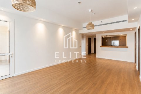 Apartment in Marina Residences, Palm Jumeirah, Dubai 3 bedrooms, 227 sq.m. № 137361 - photo 2
