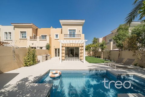 فيلا في المرابع العربية, دبي 3 غرف نوم, 253.07 م² رقم 120158