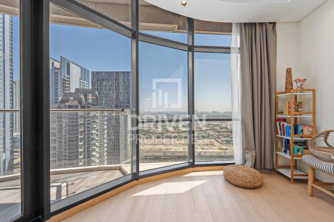 Apartment in Downtown Dubai (Downtown Burj Dubai), Dubai 1 bedroom, 94.11 sq.m. № 125125 - photo 2